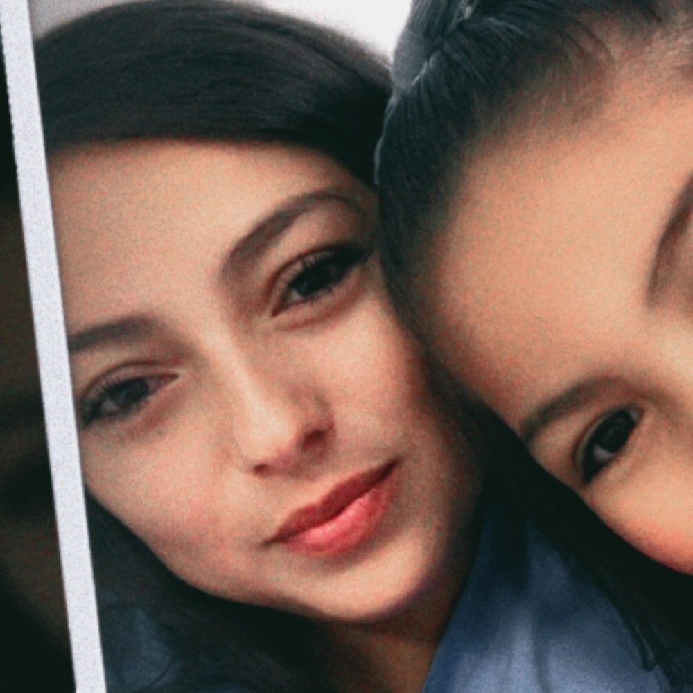 Meet your Posher, Yesica